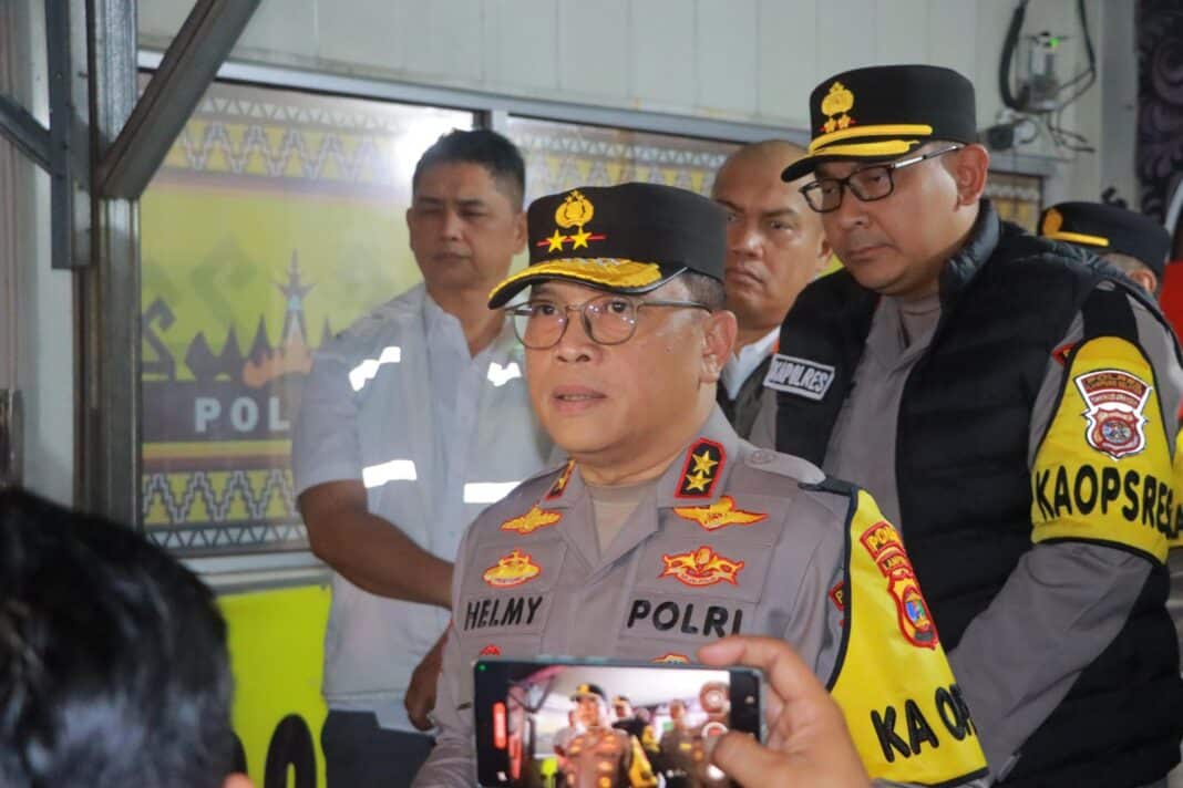 Kepala Kepolisian Daerah (Kapolda) Lampung, Inspektur Jenderal Polisi Helmy Santika