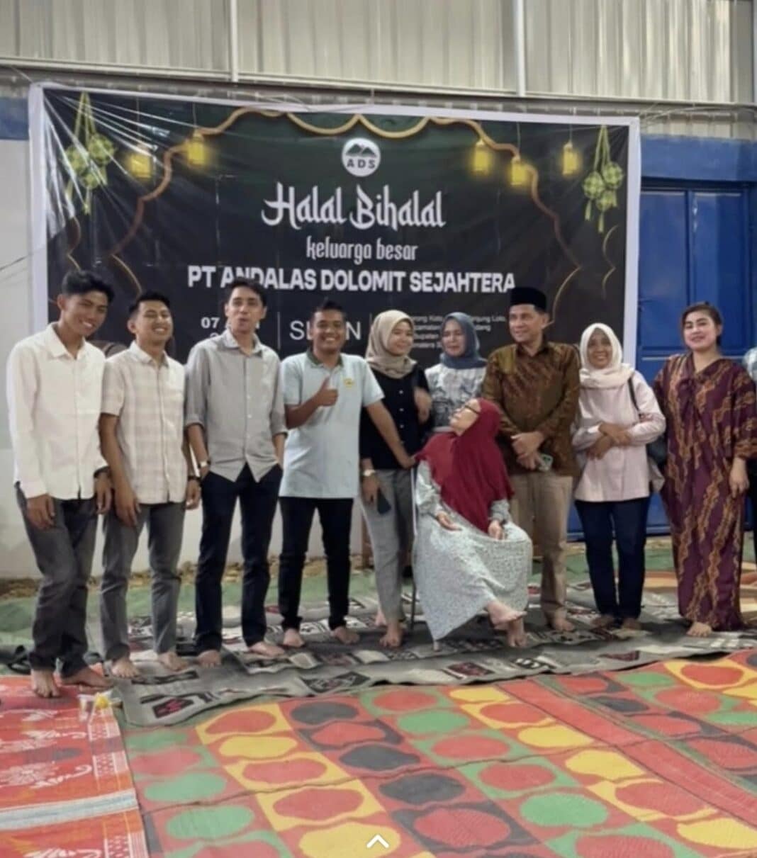 Keluarga Besar PT Andalas Dolomite Sejahtera