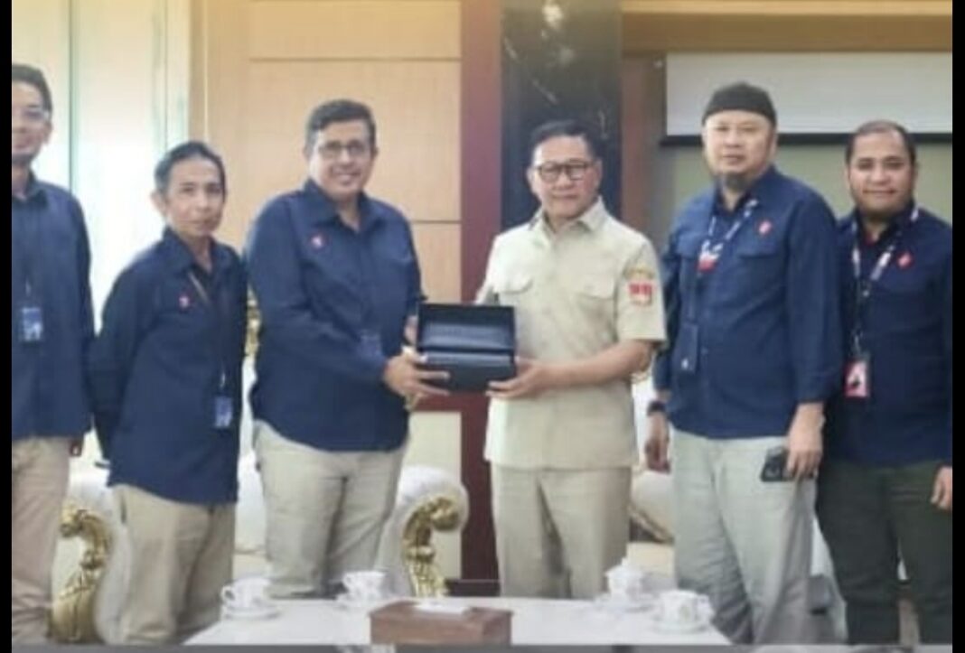 Wali Kota Bukittinggi, Ramlan Nurmatias terima kunjungan dari Telkomsel Group