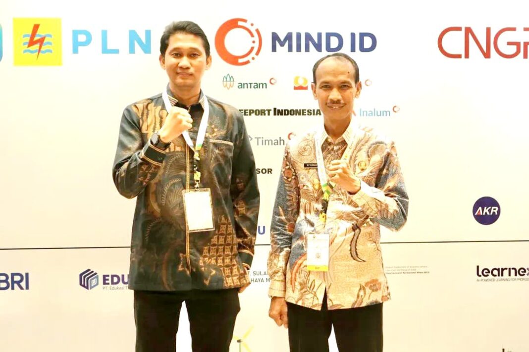Wakil Bupati Solok Selatan, Yulian Efi, turut hadir dalam ajang bergengsi Human Capital Summit 2025