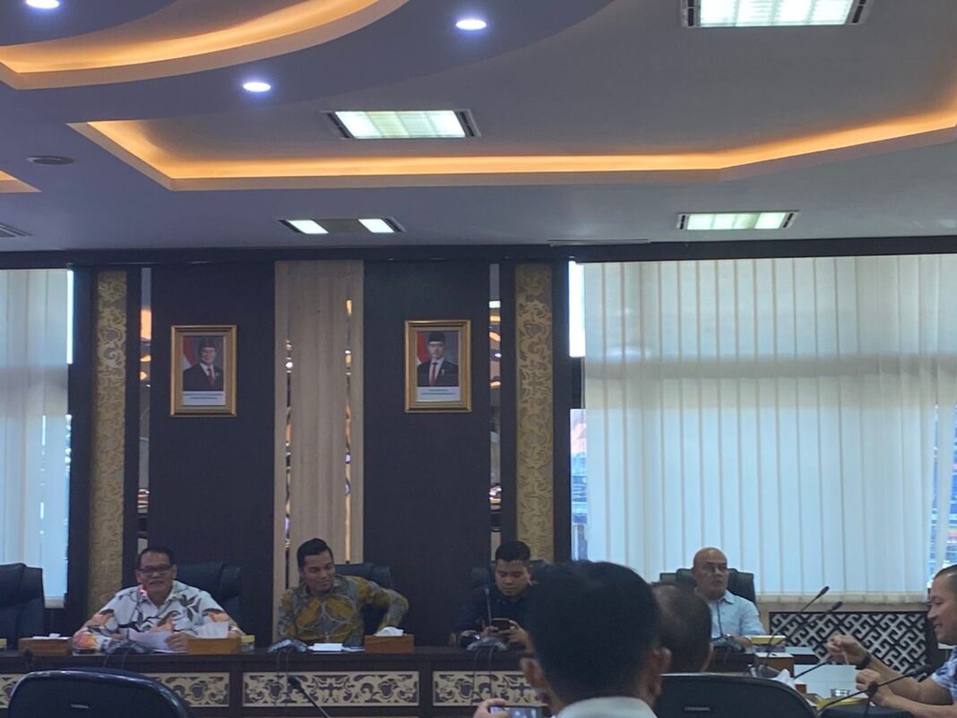 Zulkanedi Said Terima Kunjungan Bapemperda DPRD Lima Puluh Kota, Bahas Efisiensi Anggaran dan Proses Penyusunan Perda
