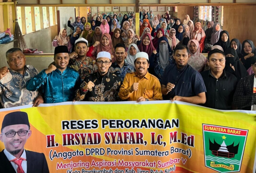 Irsyad Syafar Serap Aspirasi Masyarakat Soal Pendidikan dan Permasalahan Sosial di Simalanggang