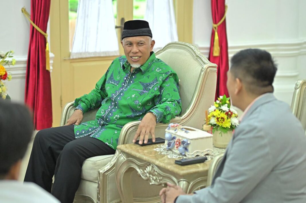 Gubernur Mahyeldi Tegaskan Komitmennya dalam Menertibkan Tambang Ilegal di Sumbar