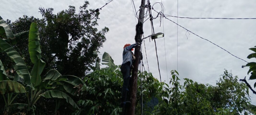 Pastikan Performa Jaringan Optimal, PLN Icon Plus Lakukan Pemeliharaan Fiber Optic di Kawasan Maninjau