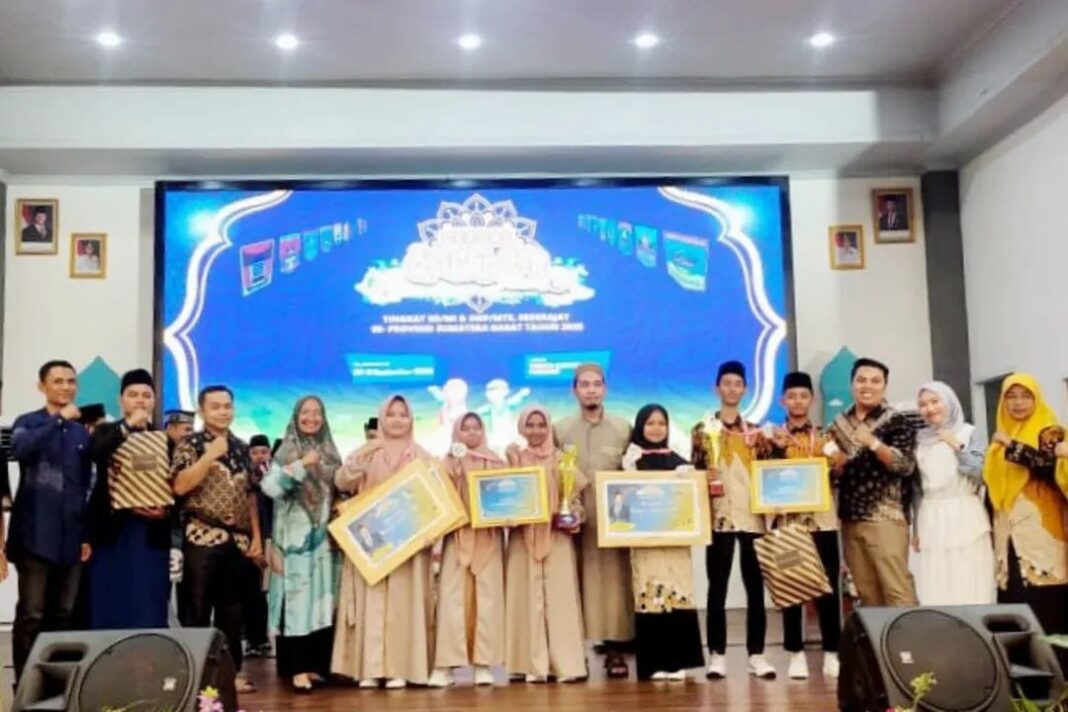 Hebat! Solsel Dominasi Lomba Cerdas Quran Sumbar 2025