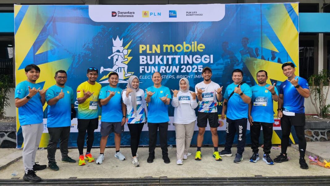 Meriahkan PLN Mobile Fun Run 2025 Bukittinggi, PLN Icon Plus Perkenalkan Layanan ICONNET Lewat Booth Interaktif